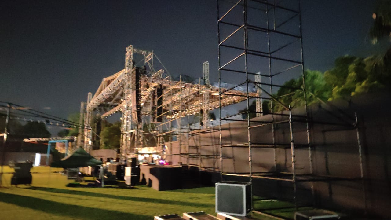 Scaffolding Trunkey Job